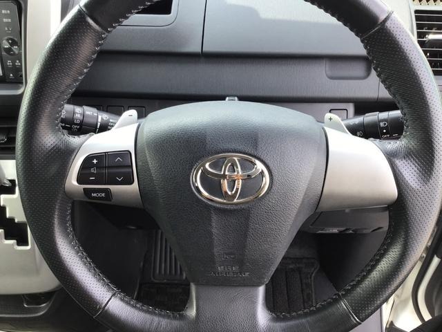 2011 TOYOTA VOXY ZS